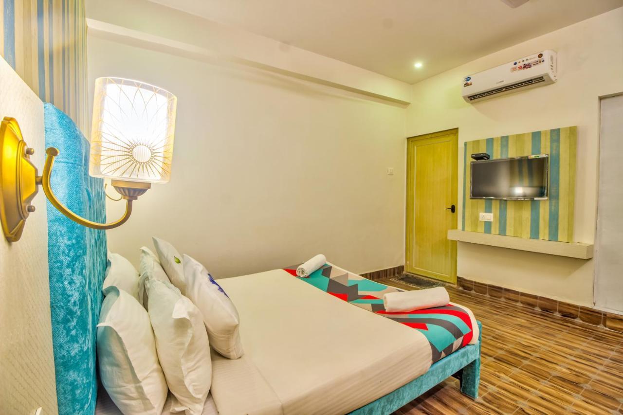 Jack'S Calangute Place Hotel Exterior photo