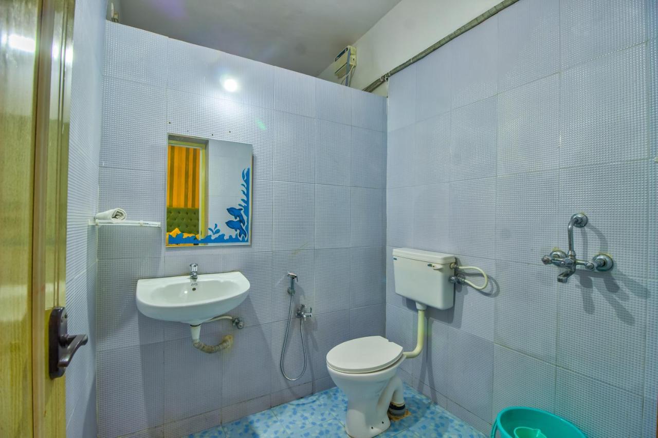 Jack'S Calangute Place Hotel Exterior photo